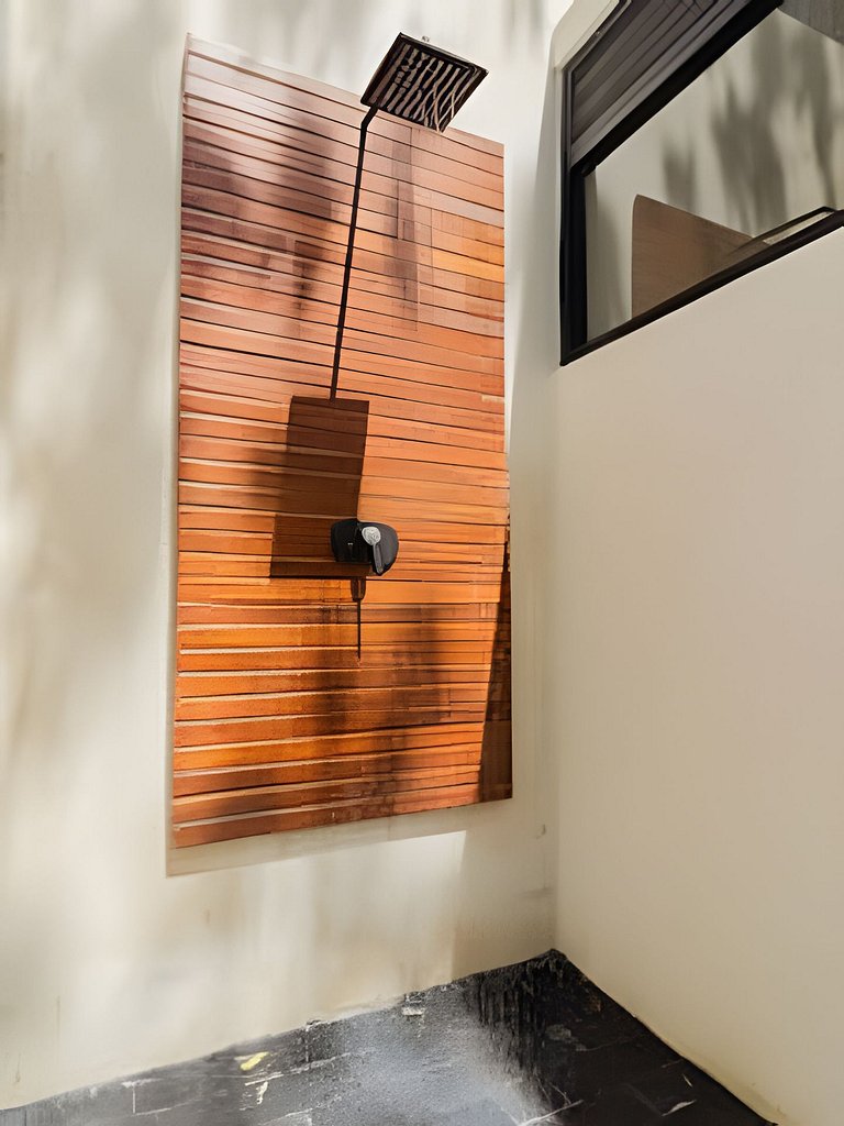 Estudio con Acceso a la Laguna