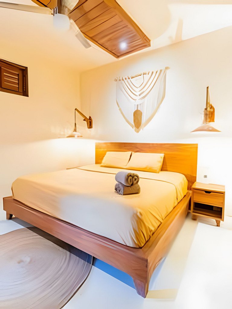 Casita de Diseño con, tina de baño, A/A y TV