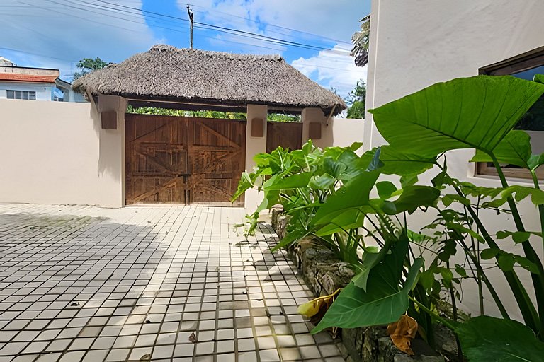 CASA 2 HAB Alberca y Parking privado