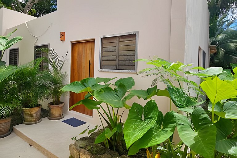 CASA 2 HAB Alberca y Parking privado