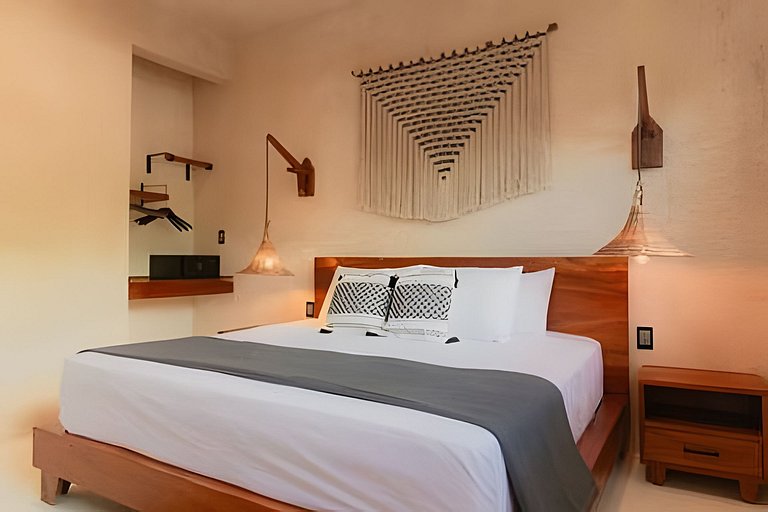2 Rooms King - Selva Chic | Walkin 2 min to Lagoon