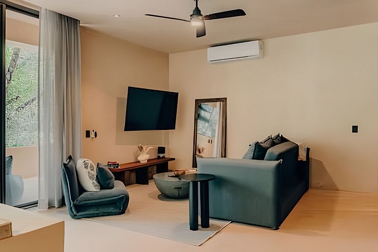 CasaBleu · Bacalar Jungle Condo with Lagoon Access
